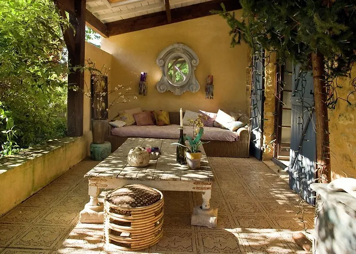 Les Valades * Coux-et-Bigaroque-Mouzens